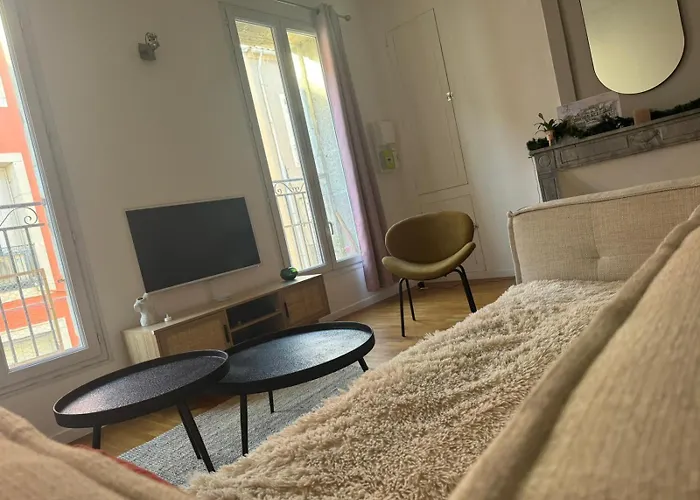 Ultra Centre Climatise Apartamento *